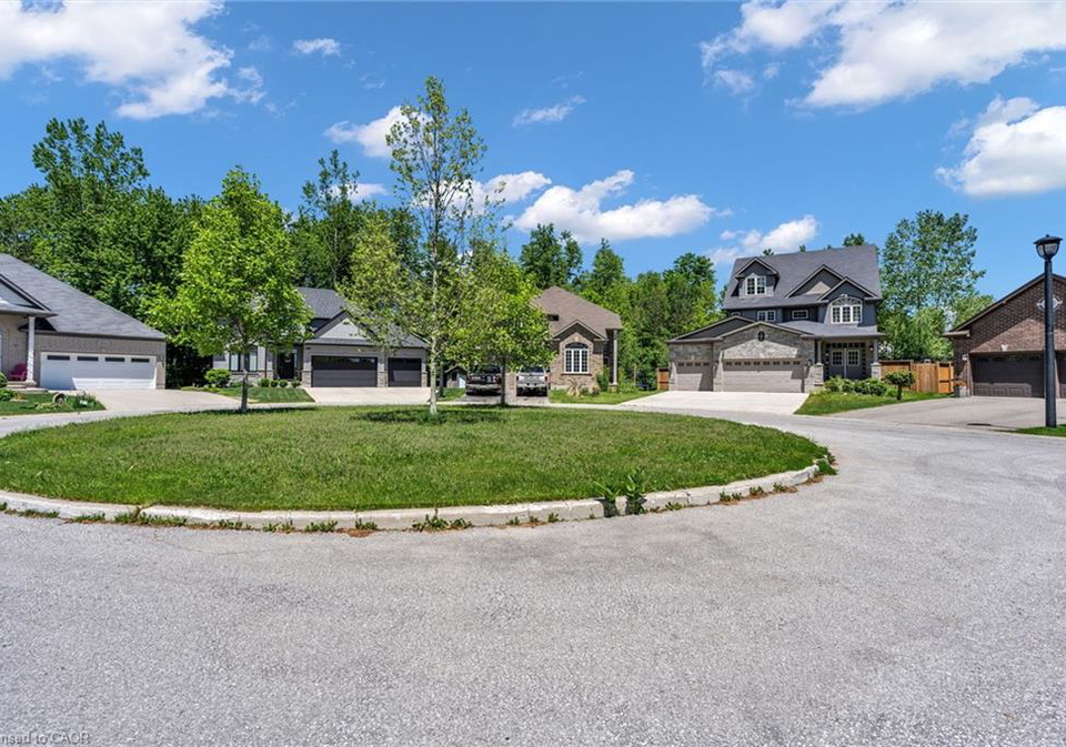 1052-loft-court-london-ontario-40836229