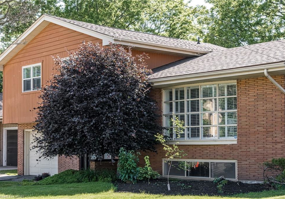 106-cline-avenue-s-hamilton-ontario-40836237