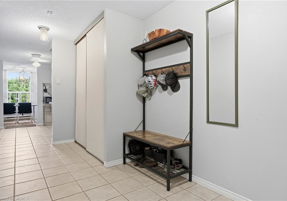 55-green-valley-drive-kitchener-ontario-40836260