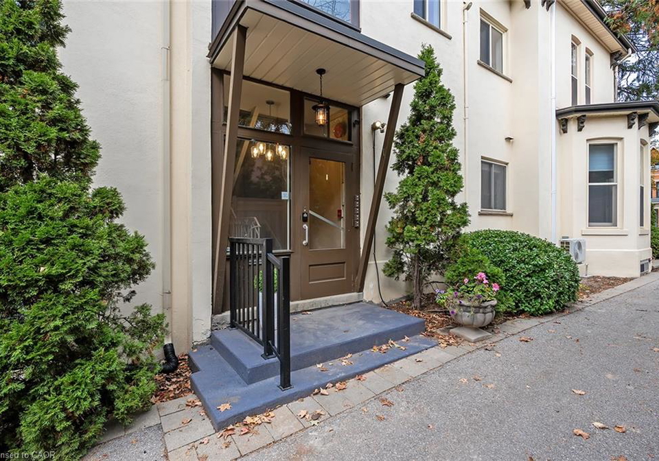 432-burlington-avenue-burlington-ontario-40836269