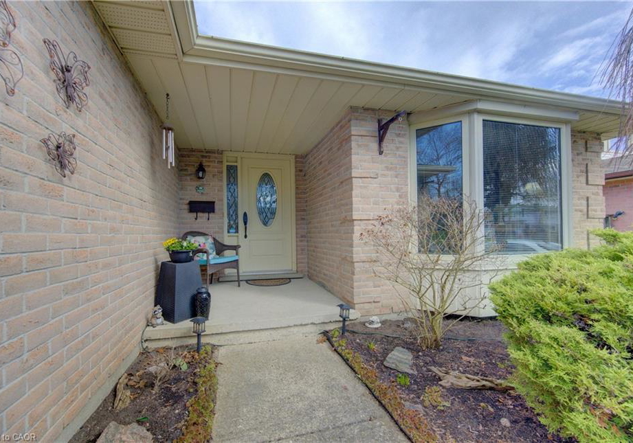 7-kilkerran-crescent-kitchener-ontario-40836273