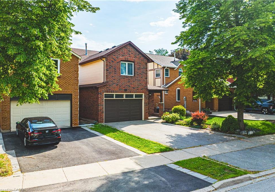 2188-margot-street-oakville-ontario-40836286