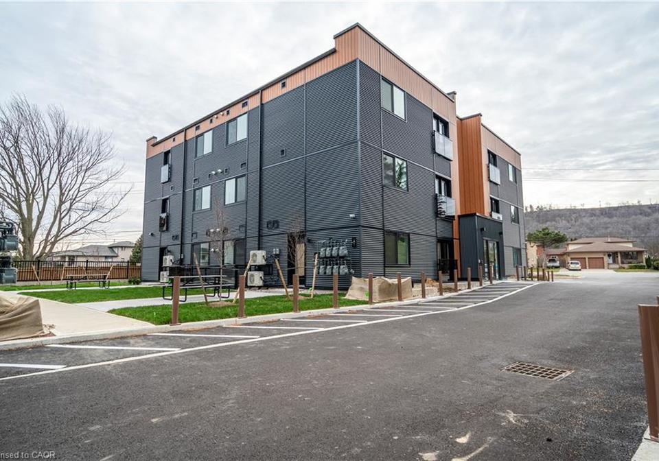 259-king-street-e-stoney-creek-ontario-40836314