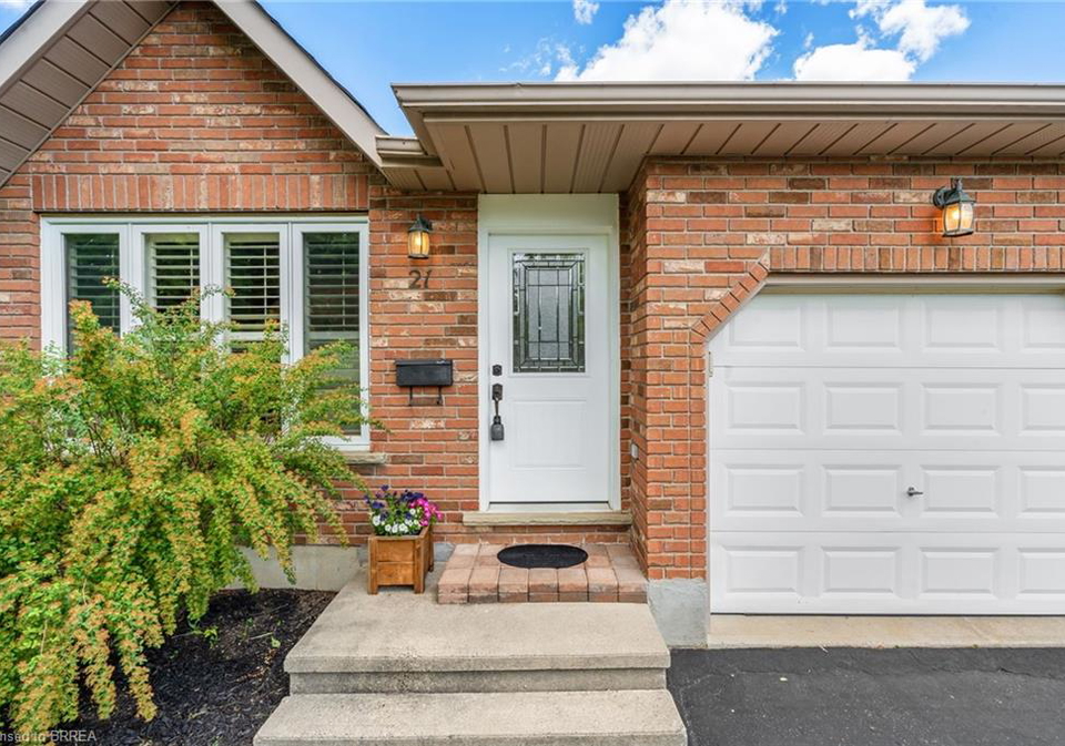 21-court-drive-paris-ontario-40836355