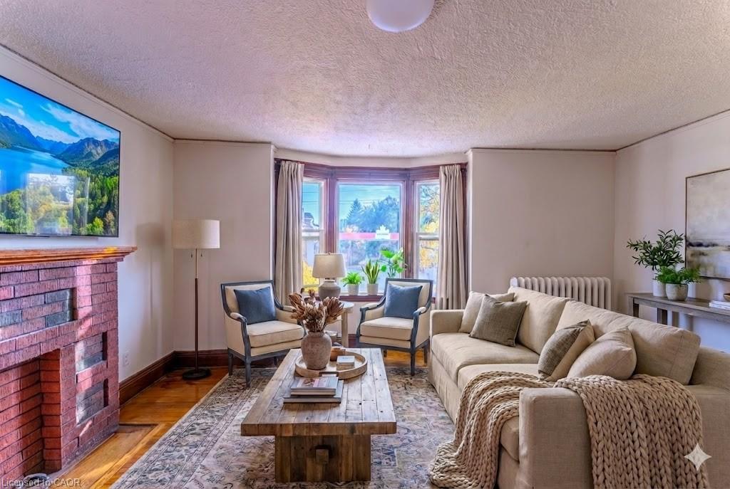 1369-main-street-e-hamilton-ontario-40836357
