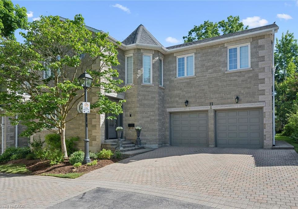 25-manor-park-crescent-guelph-ontario-40836364