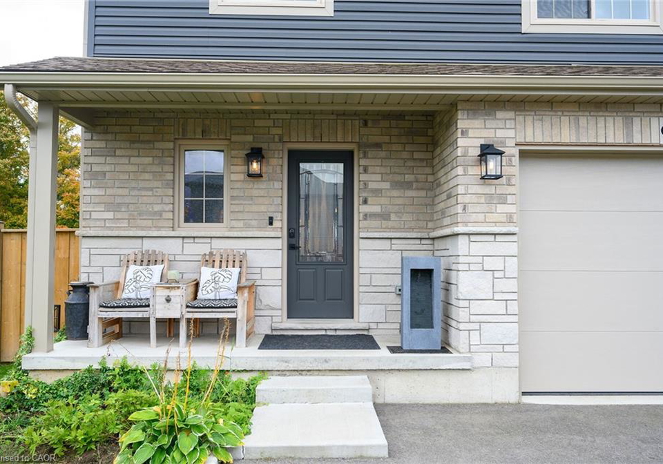10-amber-street-waterford-ontario-40836390