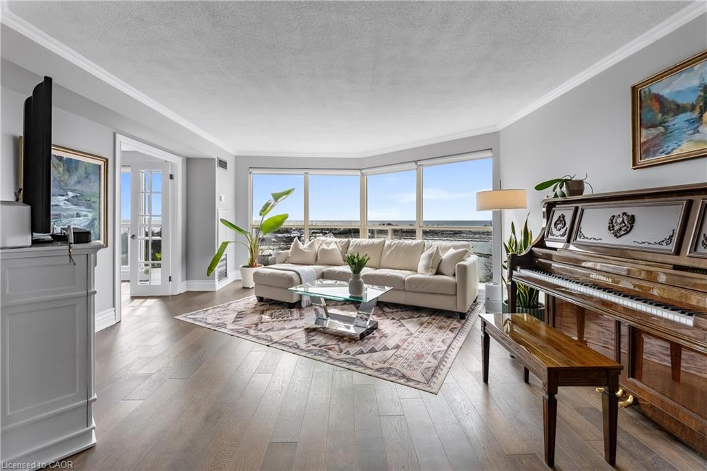2261-lakeshore-boulevard-w-toronto-ontario-40836396