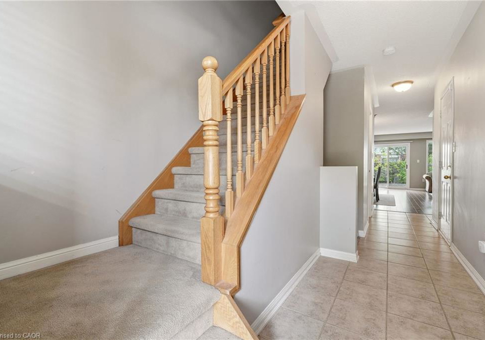4413-peter-drive-burlington-ontario-40836404