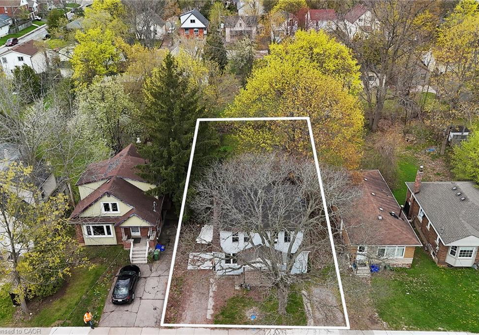 258-260-emerson-street-hamilton-ontario-40836416