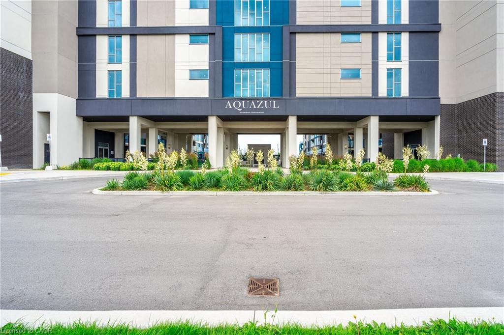 16-concord-place-grimsby-ontario-40836434