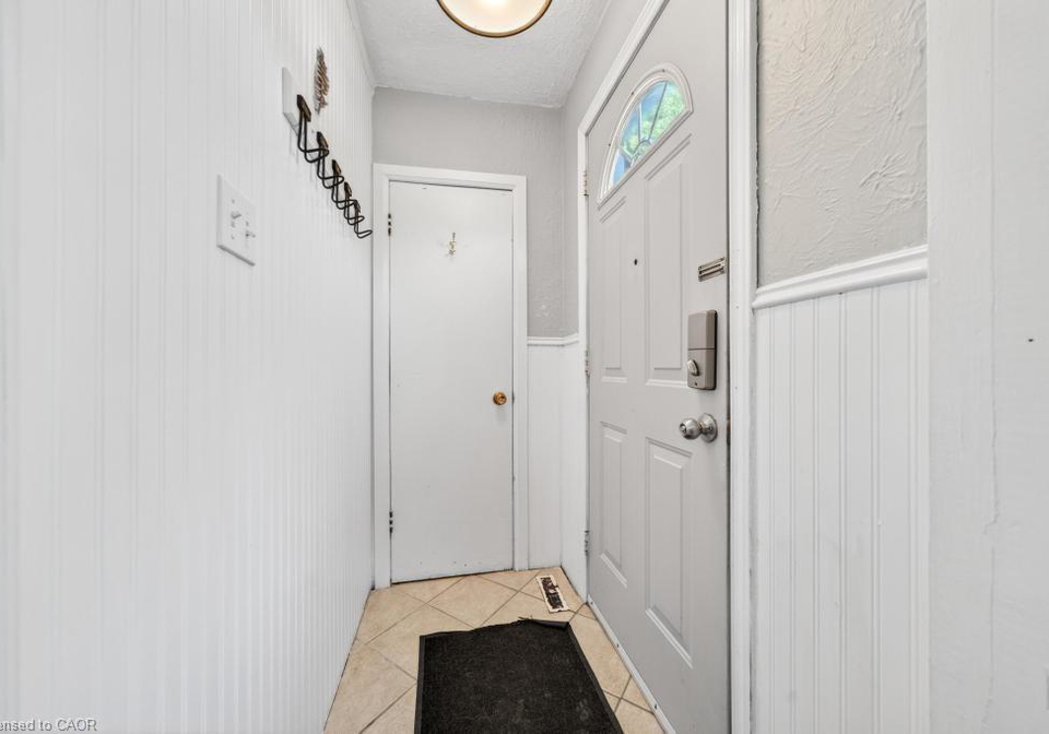 420-upper-gage-avenue-hamilton-ontario-40836439