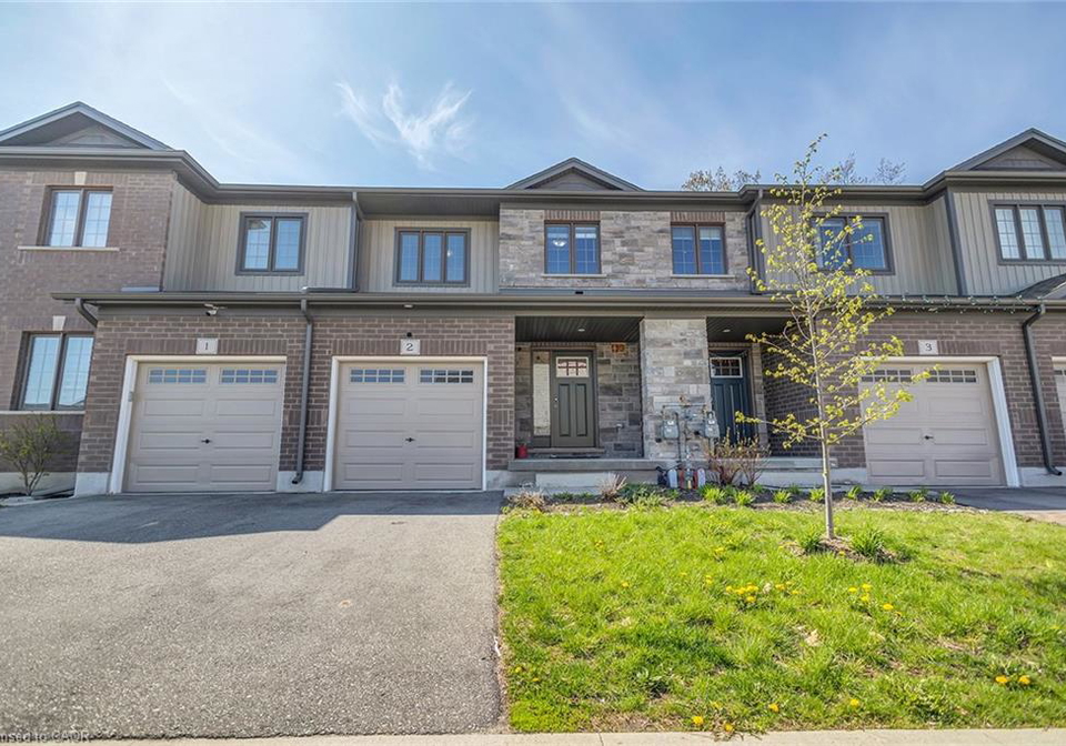 135-hardcastle-drive-cambridge-ontario-40836512