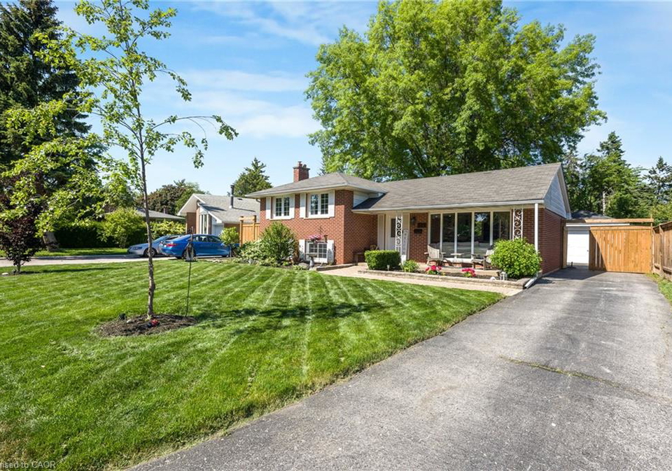 377-duncombe-drive-burlington-ontario-40836536
