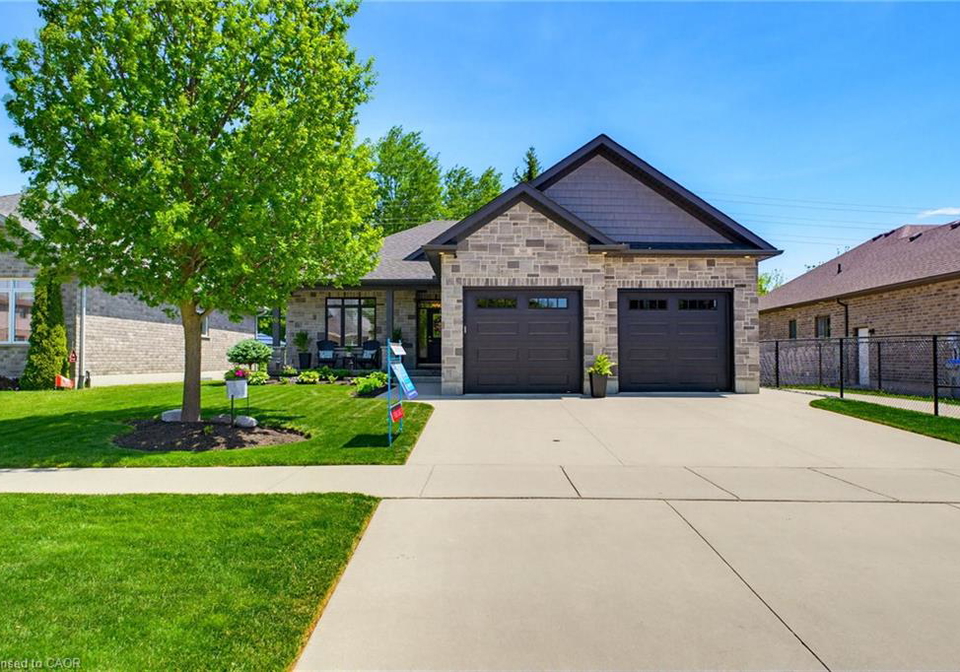 560-rogers-road-listowel-ontario-40836549