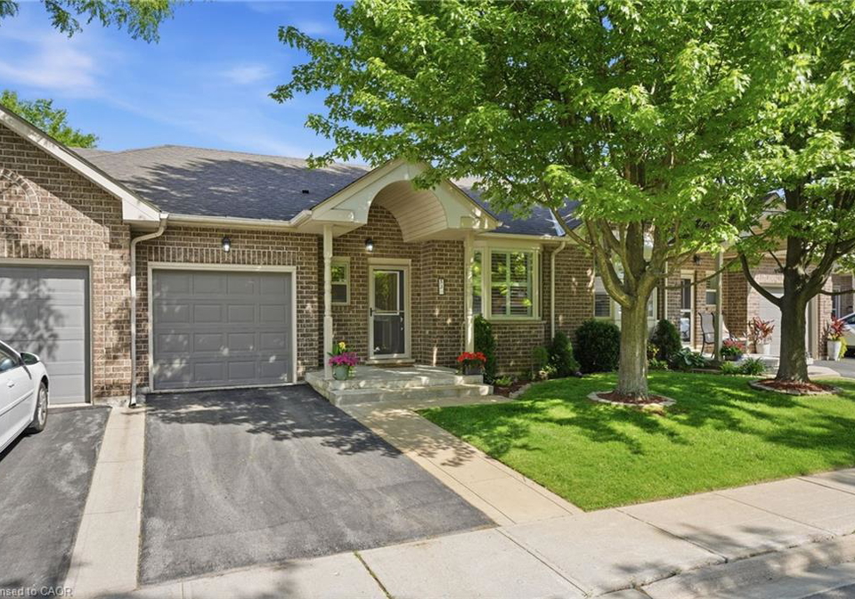 53-greentrail-drive-mount-hope-ontario-40836554