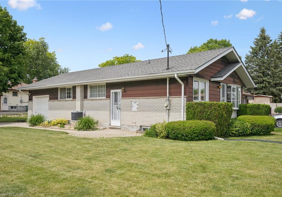 19-weichel-street-kitchener-ontario-40836559