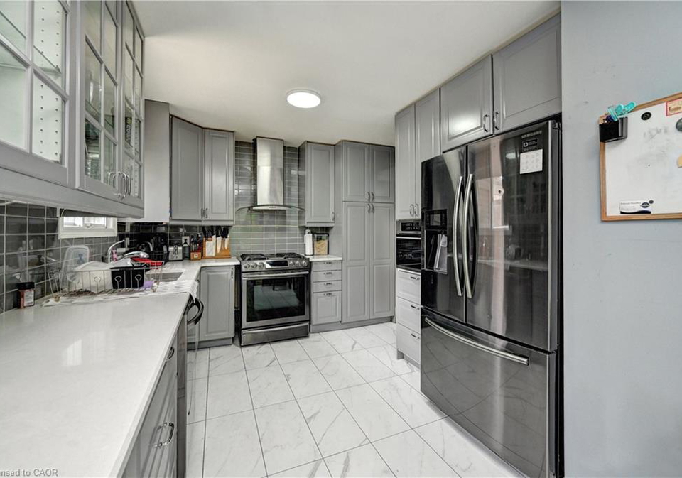 525-fallingbrook-drive-waterloo-ontario-40836577