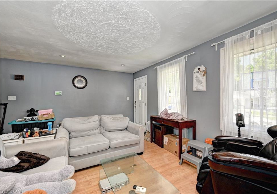 525-fallingbrook-drive-waterloo-ontario-40836577