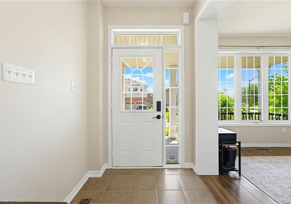 14-reading-street-breslau-ontario-40836617