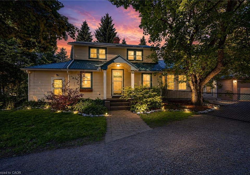 323-regional-20-road-pelham-ontario-40836625
