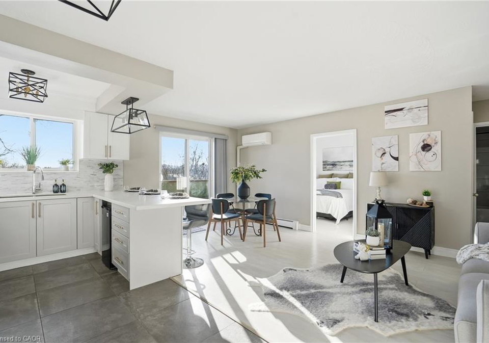 2373-king-street-e-hamilton-ontario-40836626