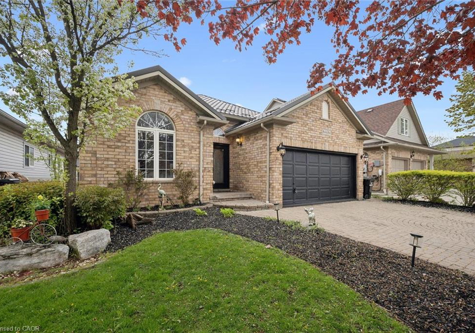 44-mcnichol-drive-cambridge-ontario-40836638