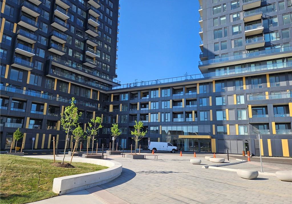 4878-powers-common-burlington-ontario-40836642