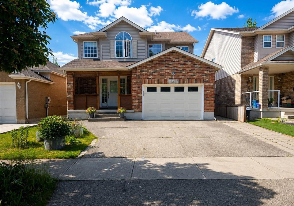 421-lausanne-crescent-waterloo-ontario-40836659