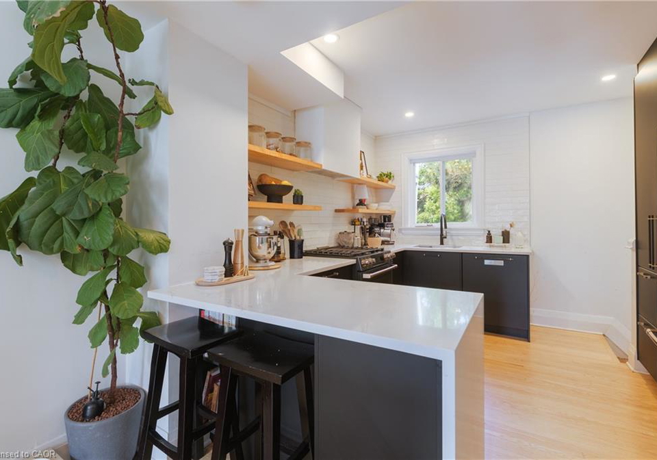 41-park-row-n-hamilton-ontario-40836674