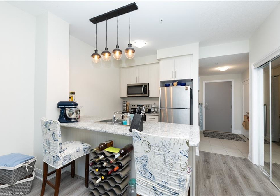 16-concord-place-grimsby-ontario-40836682