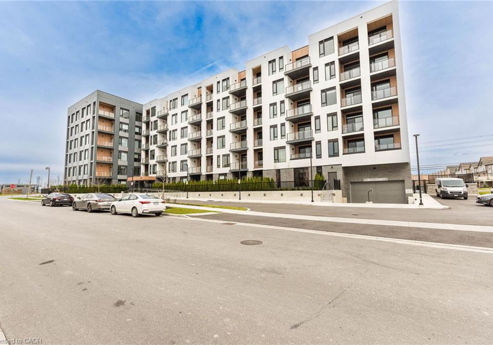 1440-clarriage-court-milton-ontario-40836691