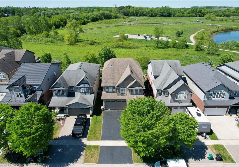 56-smiths-creek-drive-new-hamburg-ontario-40836694