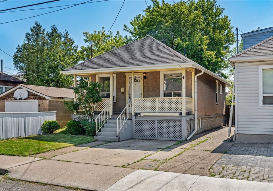 22-agnes-street-hamilton-ontario-40836696