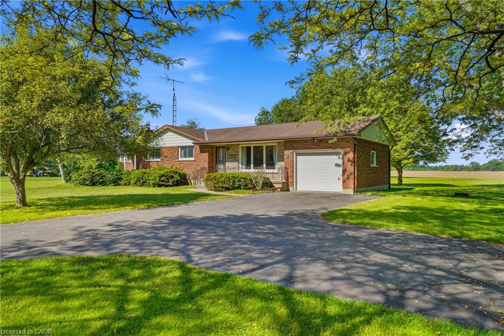 42014-hwy-3-fenwick-ontario-40836703