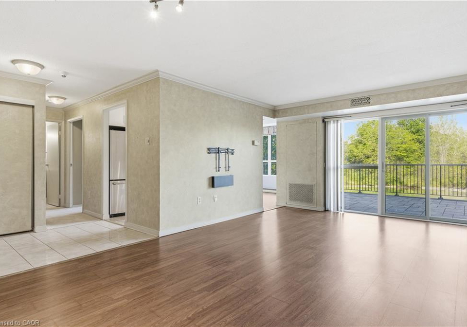 30-blue-springs-drive-waterloo-ontario-40836722