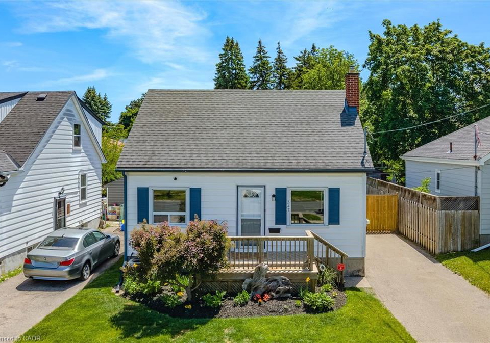347-blucher-boulevard-kitchener-ontario-40836724