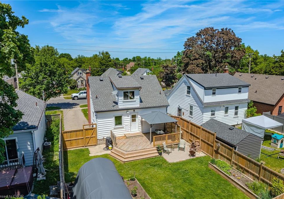 347-blucher-boulevard-kitchener-ontario-40836724