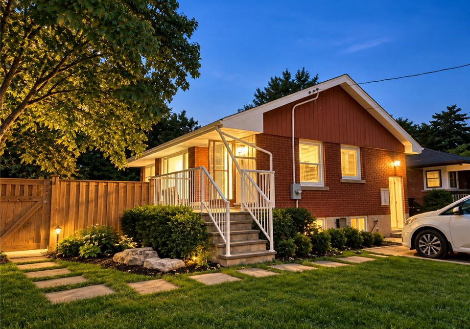 9-grenadier-drive-hamilton-ontario-40836775