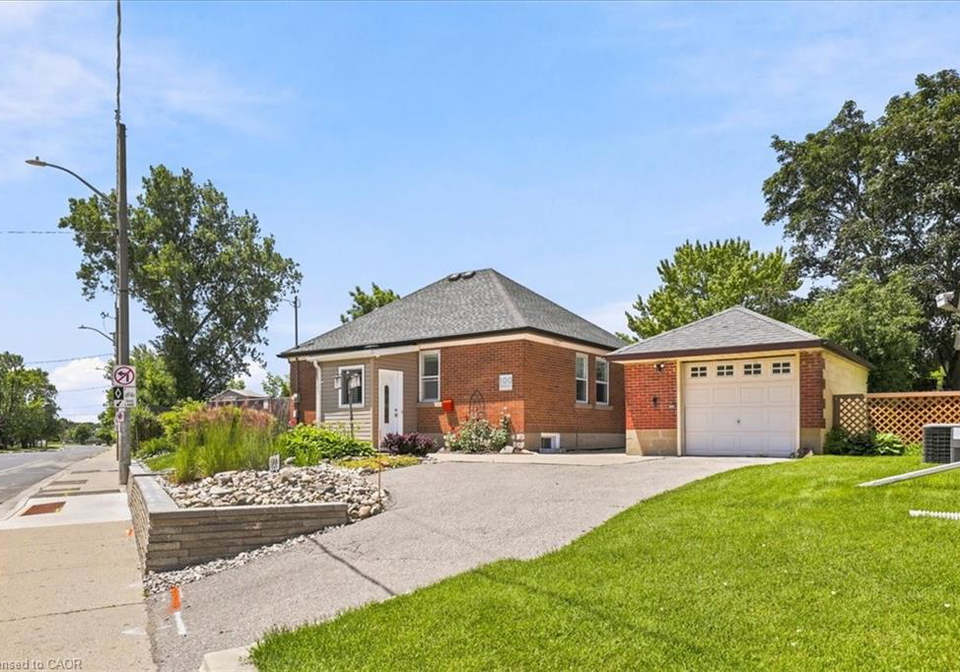 100-stirling-avenue-s-kitchener-ontario-40836785