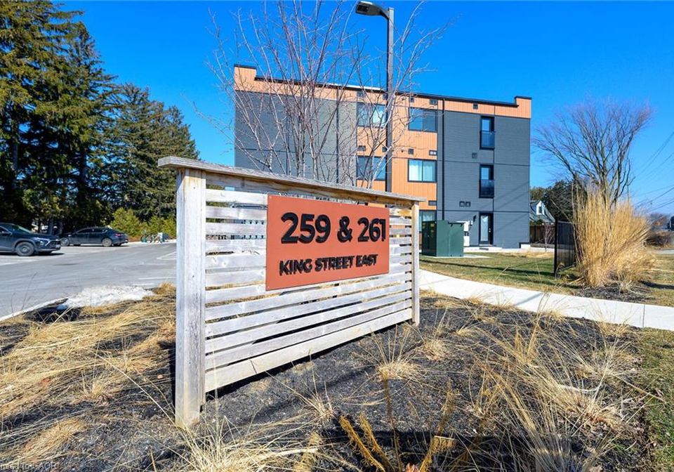 261-king-street-e-hamilton-ontario-40836810