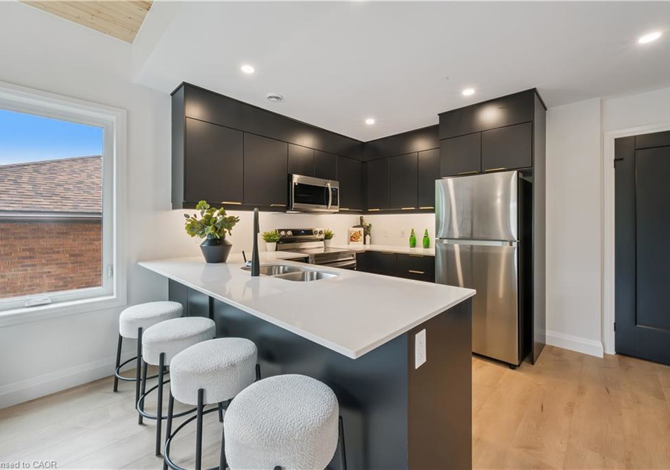 60-arlington-boulevard-kitchener-ontario-40836830
