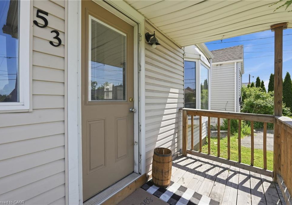 53-dalhousie-avenue-hamilton-ontario-40836852