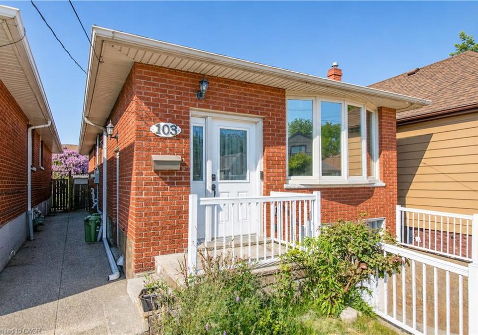 103-mcanulty-boulevard-hamilton-ontario-40836870