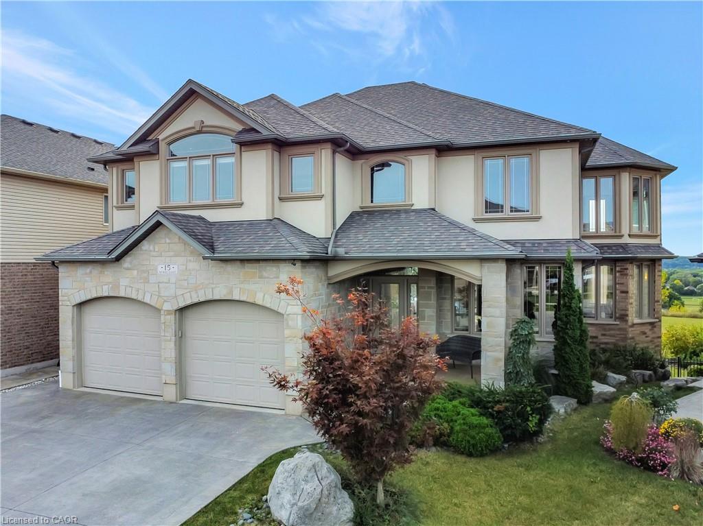 15-mcwilliams-court-cambridge-ontario-40836882