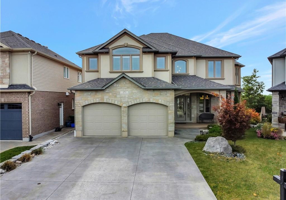 15-mcwilliams-court-cambridge-ontario-40836882