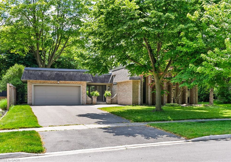 166-castle-crescent-oakville-ontario-40836904