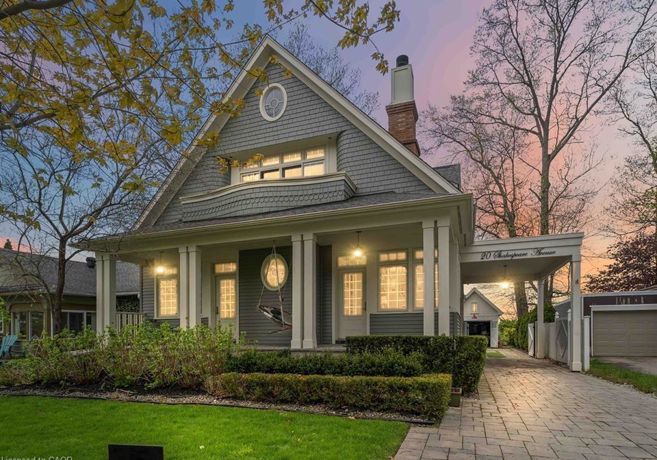 20-shakespeare-avenue-niagara-on-the-lake-ontario-40836909
