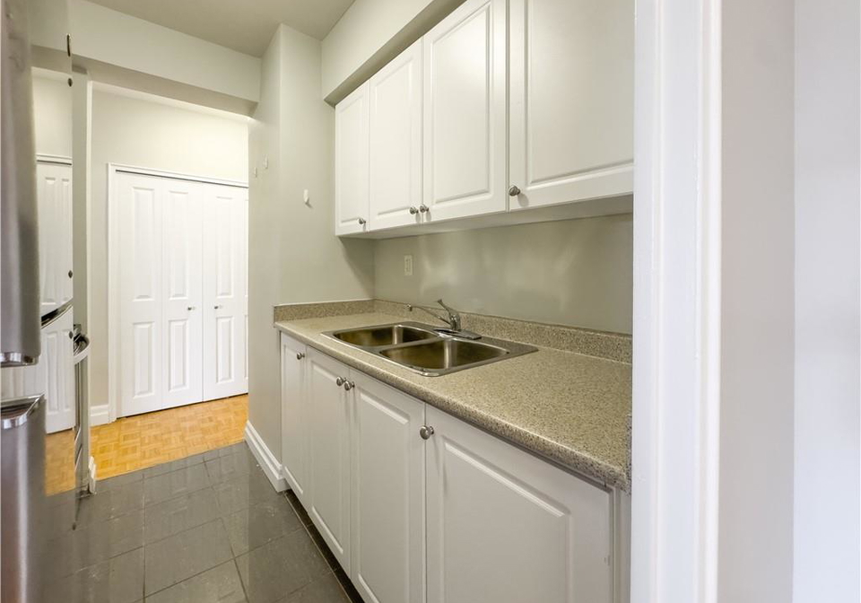 133-herkimer-street-hamilton-ontario-40836925