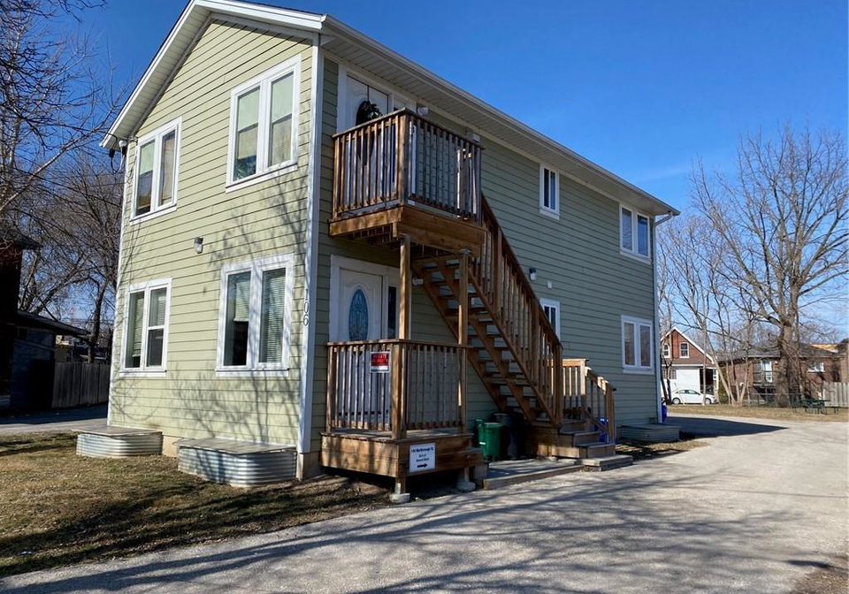 106-marlborough-street-brantford-ontario-40836963